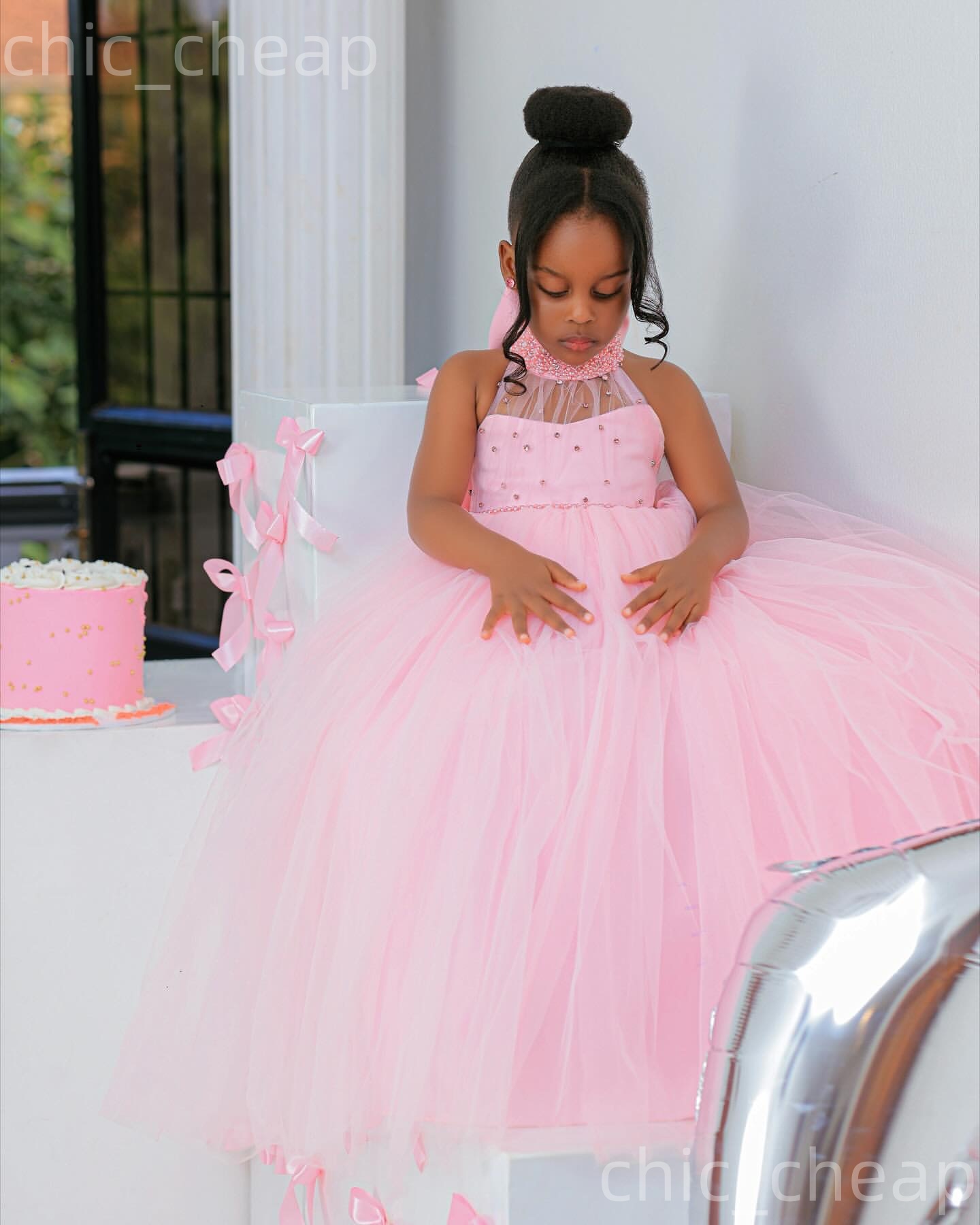 2026 Pink Ball Gown Flower Girl Dresses Pearls Crystals Bow Tulle Little Girl Christmas Peageant Birthday Christening Tutu Dress Gowns ZJ423