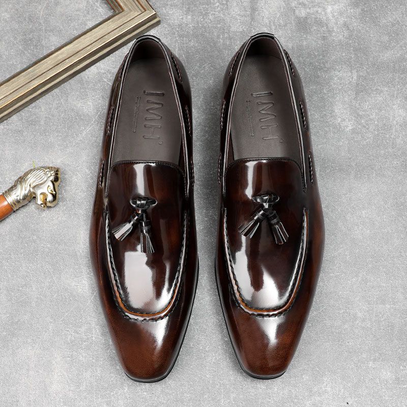 Elegant Business Pedals for Gentlemen - Glossy Genuine Leather Shoes with Cowhide Finish