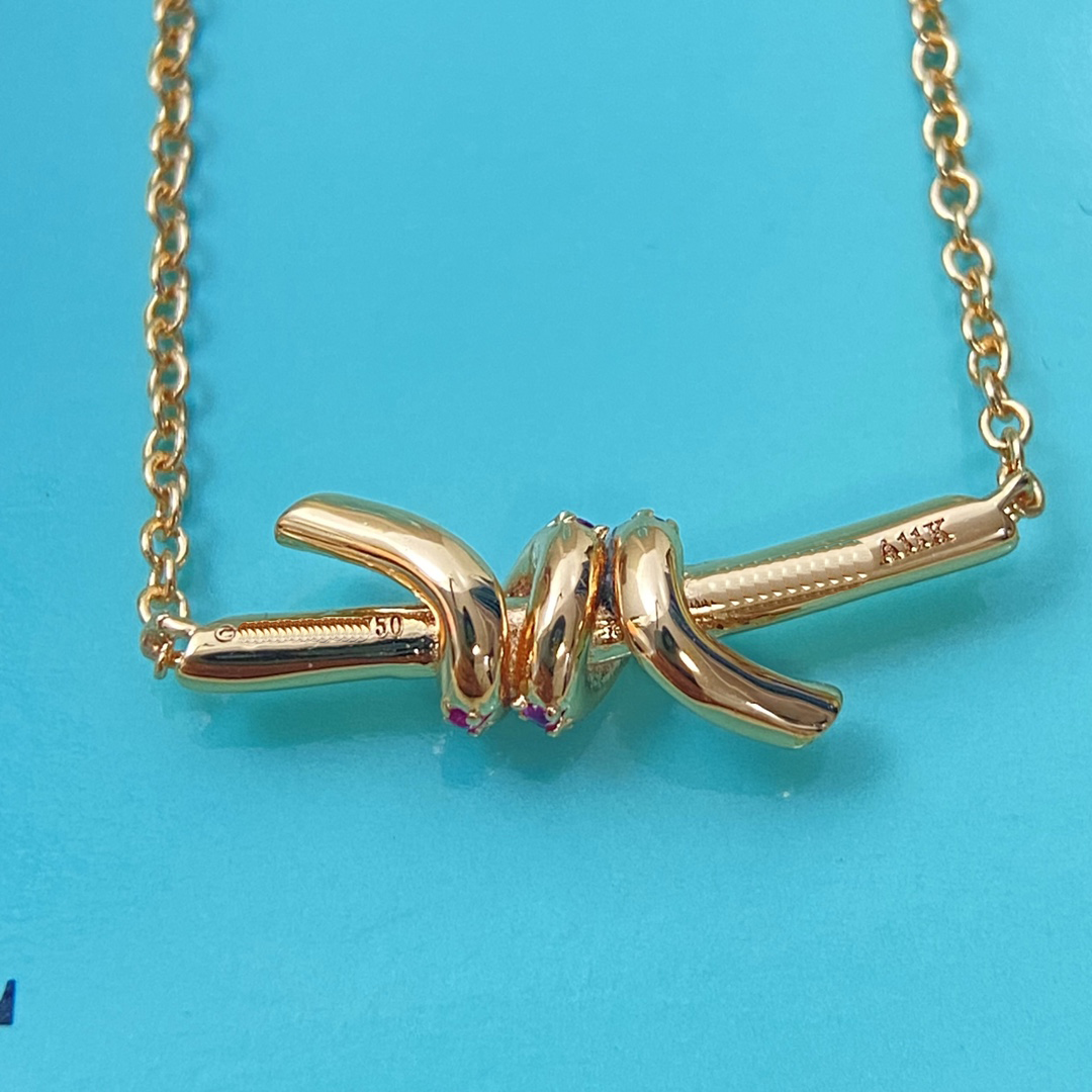 Fashion Necklace Designer Necklace Luxury Jewelry Designer Jewelry Women Metal Diamonds 12A Knot Thin Letter Charm Necklace Lovely Valentines Day Nice Gift