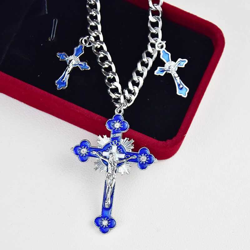 Fashion Gothic Pink Cross Necklace For Women Charm Y2K Red White Rhinestone Metal Choker Chain Trendy Unique Jewelry Gifts C251231