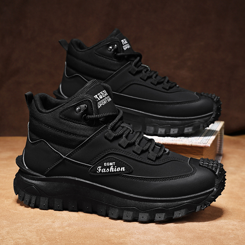 2026 New Spring Big Size Men's High-Top Boots British Retro Work Boots Waterproof Outdoor Hiking Shoes