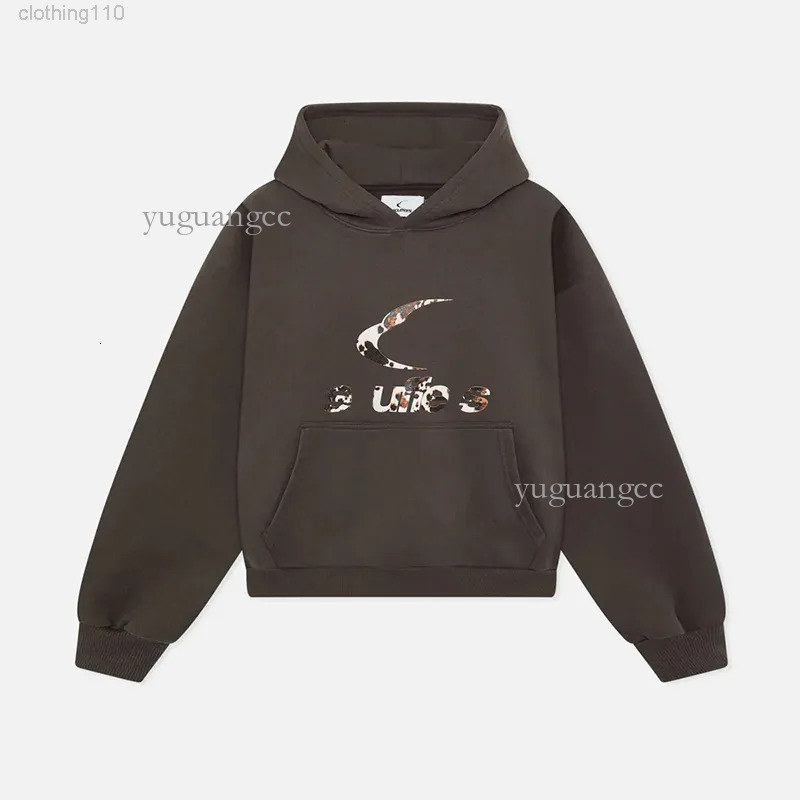 High Street Harajuku Mens Designer scuffer hoodie Punk Hip Hop Hoodie Oversized Sweatshirt For Spring Autumn Fashion Outdoor Casual Wear Style Sweater 851