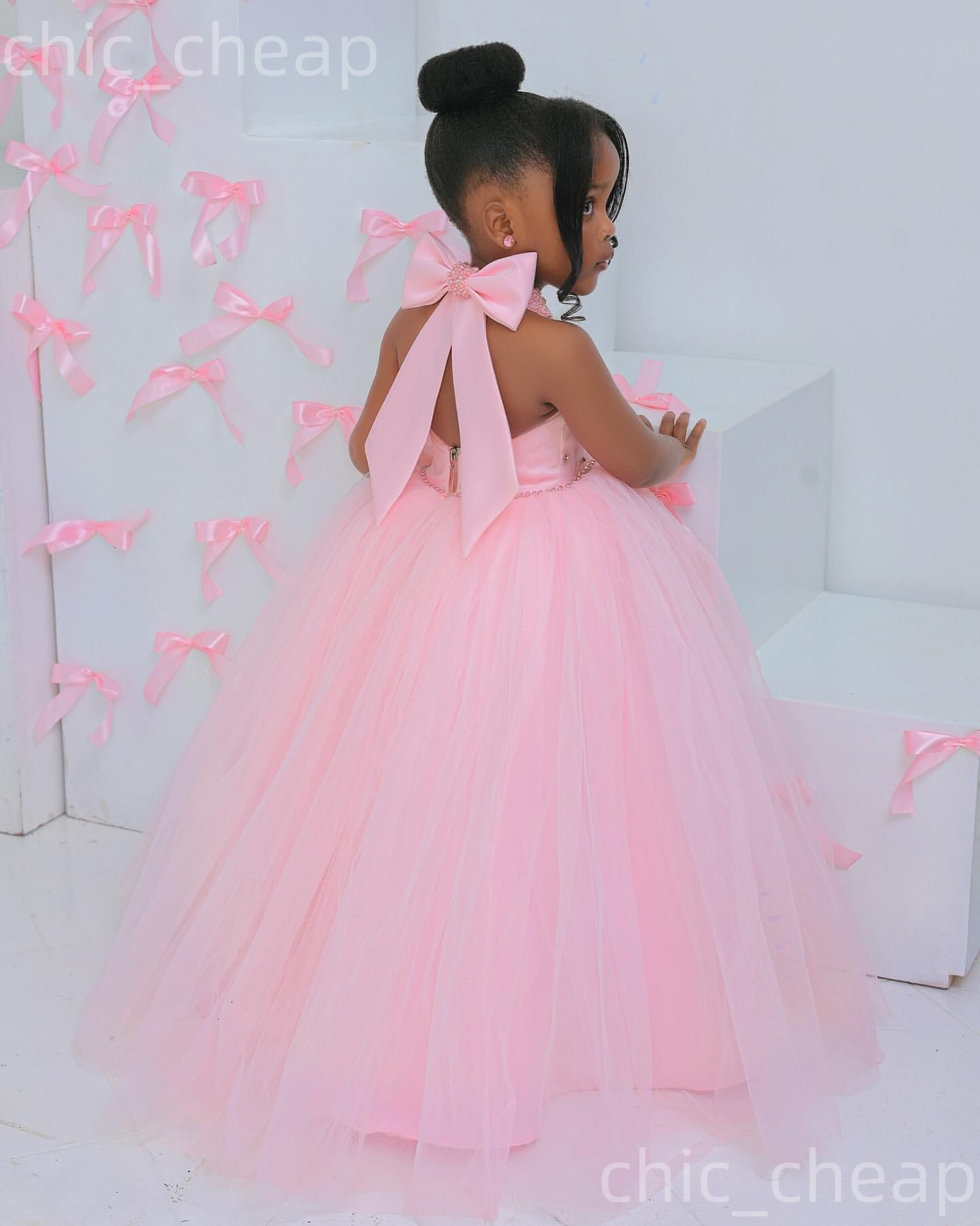 2026 Pink Ball Gown Flower Girl Dresses Pearls Crystals Bow Tulle Little Girl Christmas Peageant Birthday Christening Tutu Dress Gowns ZJ423
