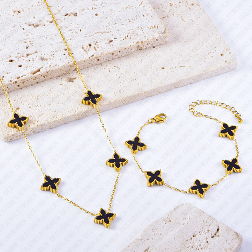 Designer Bracelet Bracelet for Women White Black Bangle Shell Bangles Luxury Jewlery Designer for Women Elegant Timeless Sparkling Gift Premium Exclus