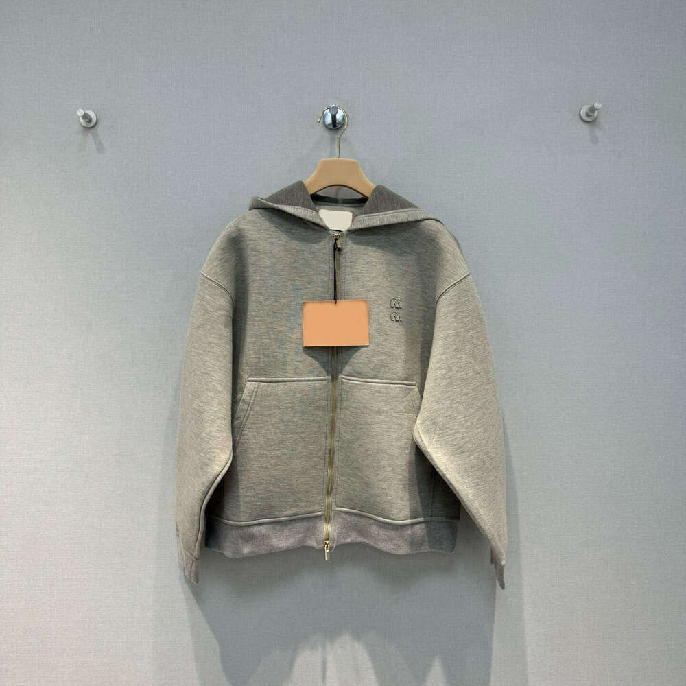 Designer Women's Clothing M Brand 25 Autumn New Letter Embroidery Logo Gray Space Cotton Zipper Hooded Sweatshirt Jacket 19E8 13e6