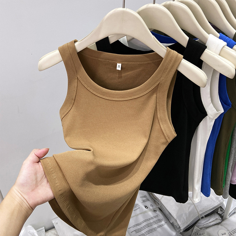 Plus Size Tank Top with Metal Triangle Label Slim Fit Outerwear Sleeveless Ribbed Top Base Layer Tank Versatile 250723