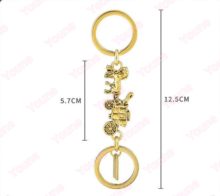 Fashionable Carriage Keychain Metal Pendant Bag Charm for Womens Handbags Car Key Ring L250928JJP2