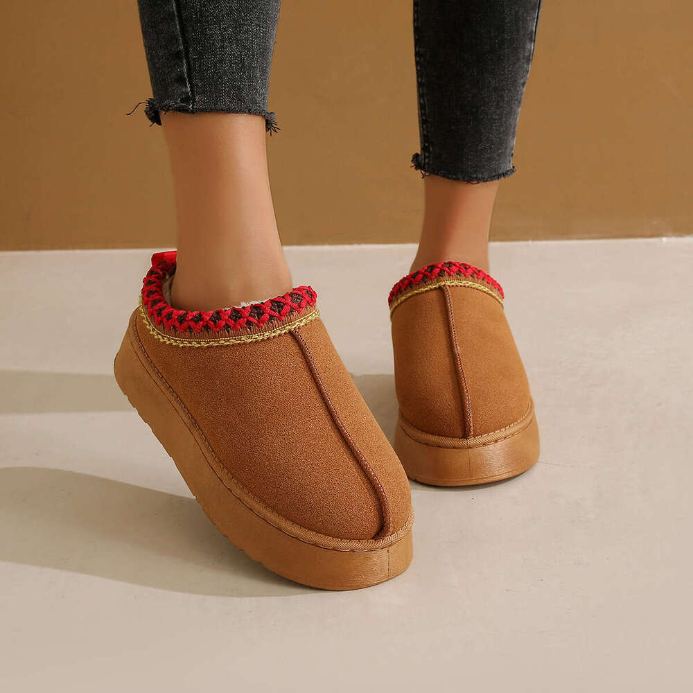 New Women's Snow Ethnic Style Short Free shipping Boots Autumn Winter Warm Non-Slip Cotton Shoes Slip-On Waterproof Leather and Fur Integrated