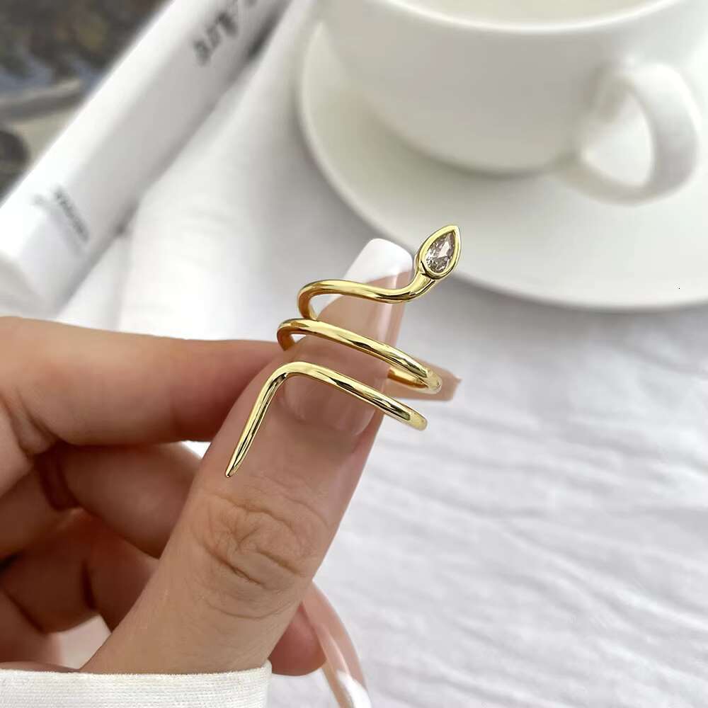 TIKTOK 925 Sterling Silver Snake Finger Ring Cute Sexy Twist Design Vintage Rhodium 14K Gold Plated Zircon for Weddings Gifts