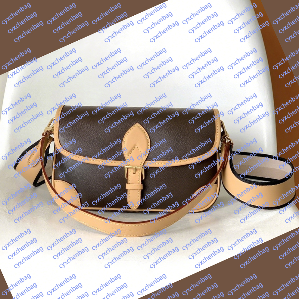 Luxury shoulder bag Designer women's bag Rhombic Pattern Chain Shoulder Handbag - Versatile Strap Design for Elegant Style