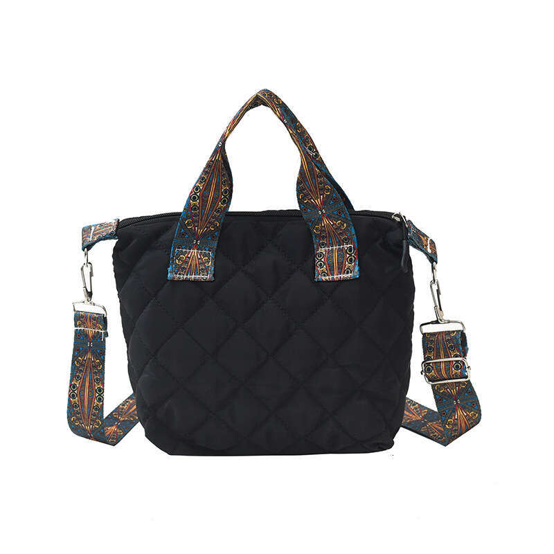 Large Capacity Fashion Quilted Cotton NEW 2025 Autumn Winter New Work Commute Handbag free shipping Tote Bag