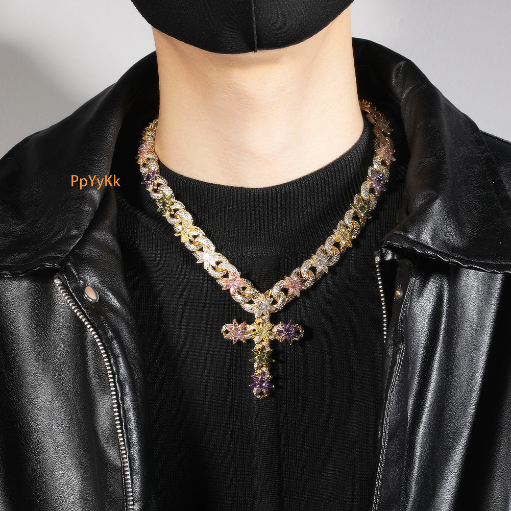Luxury Jewelry High Quality Fashion Colorful Ice Flower Cross Necklace Men Women High End Iced Out Designer Infinity Chain Accessory Pass the diamond 