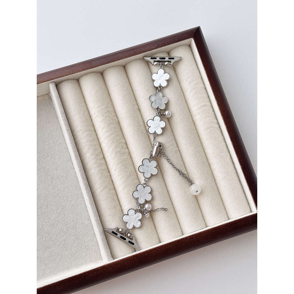 Compatible S10 Apple Style Petal Pearl Chain Metal iWatch 9 Watch Band