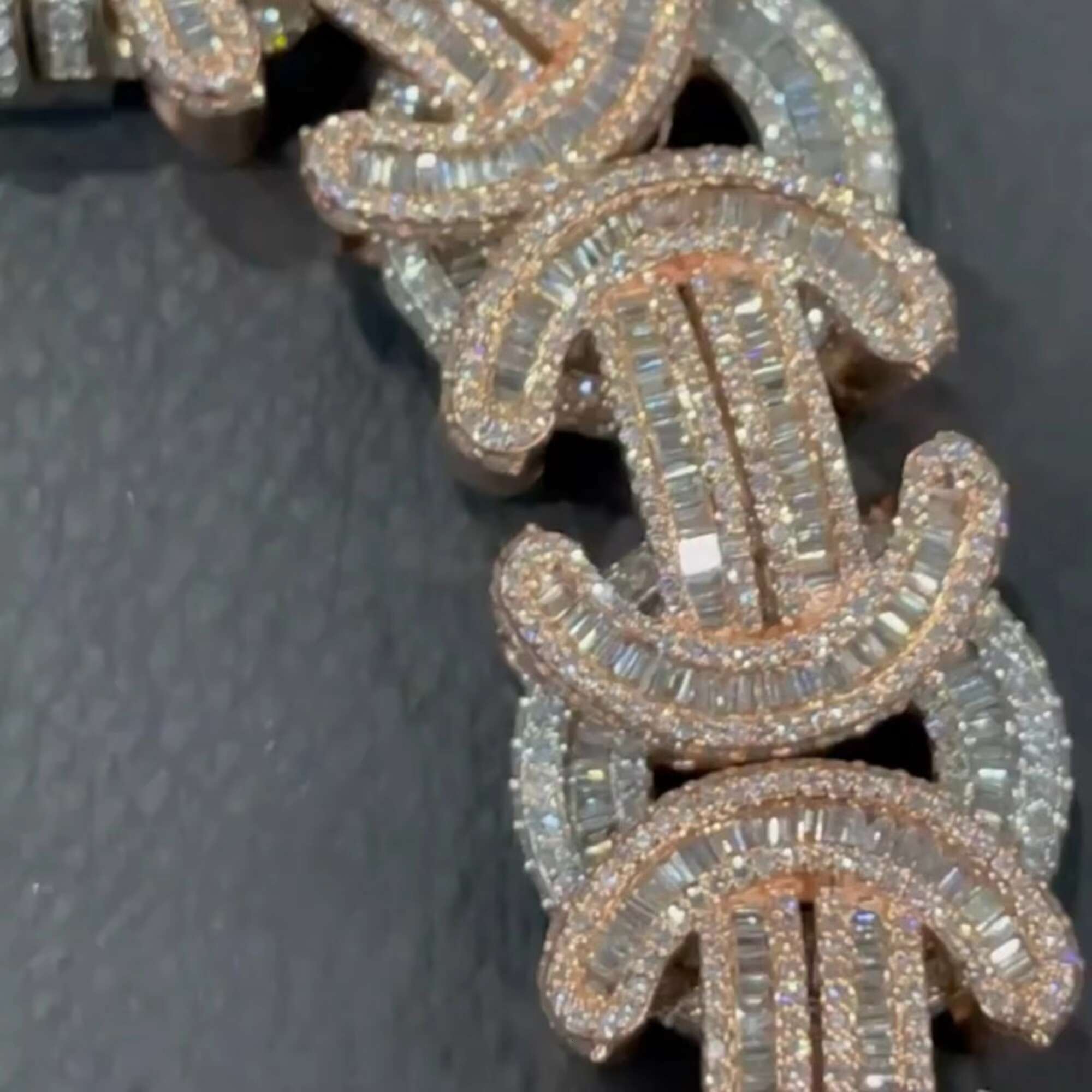 Top Quality Iced Out Cuban Link Chain 20MM VVS Moissanite Diamond Cuban Link Chain Hip Hop Miami Cuban Chain