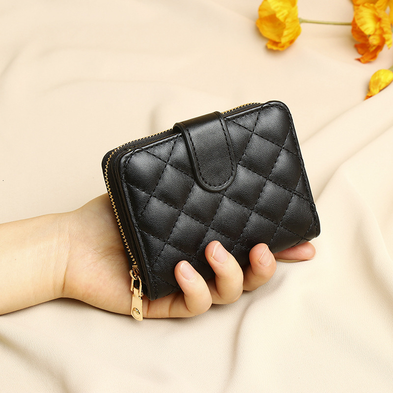 Designer Free Shipping Women's 2025 New Diamond Pattern European And American Women's Short Wallet Student Coin Wallet Multi Card Slot Women