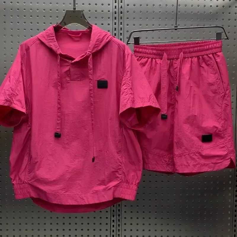Mens Loose Light Breathable T-shirt Shorts Set Cargo Style Pocket Fashion Casual Sport Hoodies Short Sleeve Shorts Two-piece X2507011
