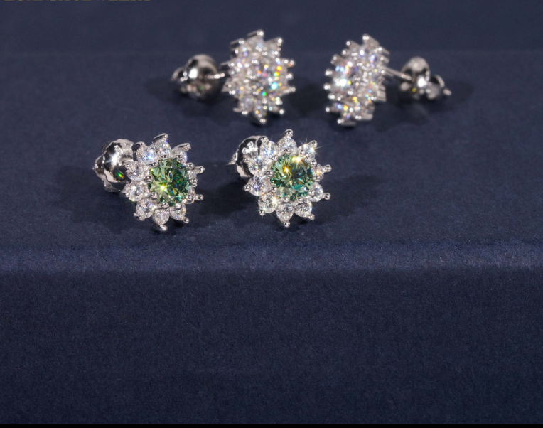 Hot Sale Popular High Quality 925 Silver Hip Hop Green VVS 5MM Moissanite Stud Earrings