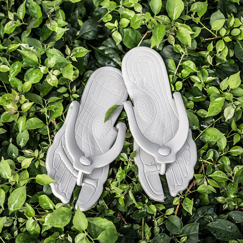 Portable folding slippers travel non-essential travel ultra-light swimming women's bathroom bath non-slip business travel supplies.