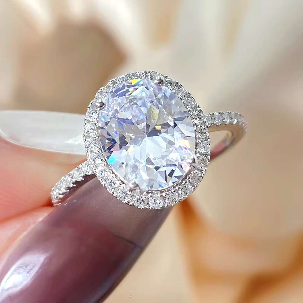 8A Crushed Ice Cubic Zirconia Womens Wedding Ring 925 Sterling Silver Classic Style for Party and Anniversary Fine Jewelry