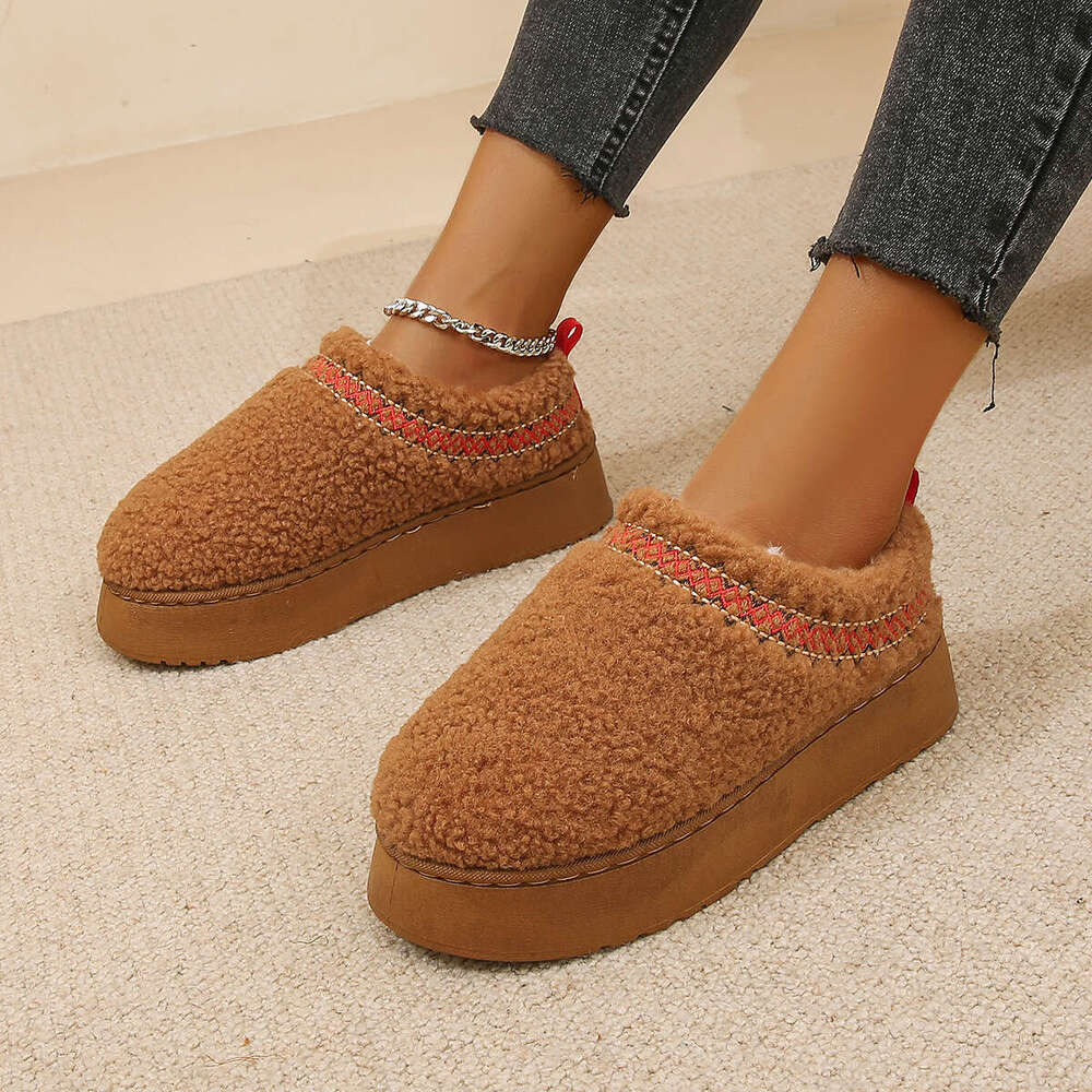 Free shipping Women's Snow Boots Thick Sole Outdoor Winter New Ethnic Style Lace Trim Furry Half Slip-On Thickened Non-Slip Cotton Shoes
