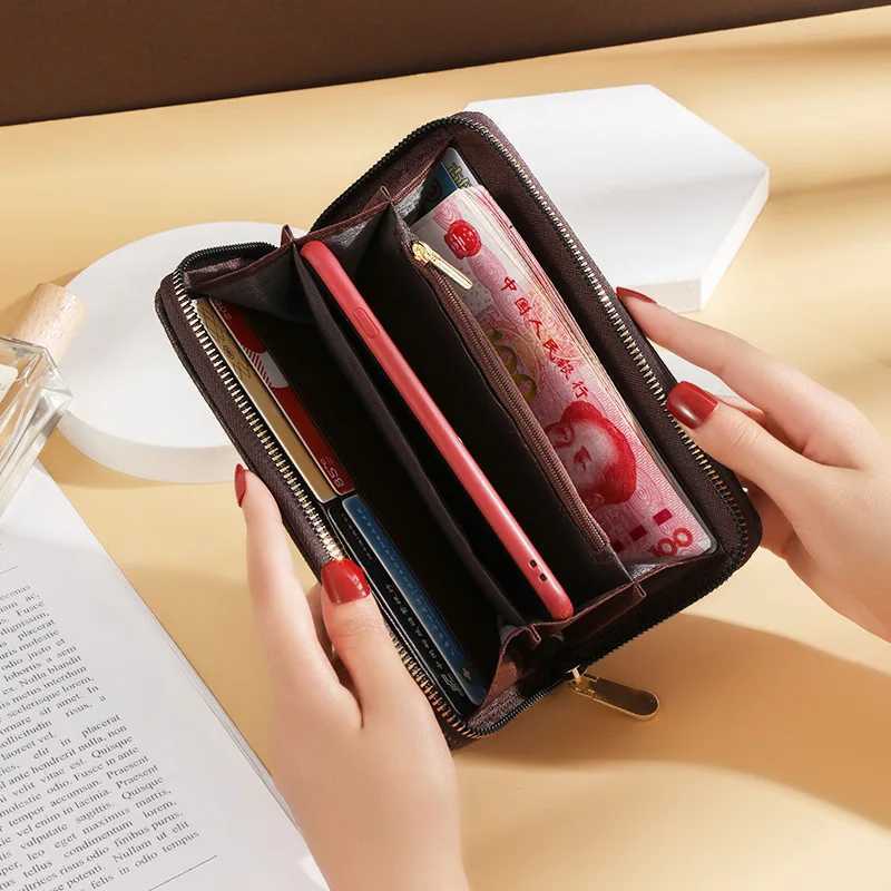 Women Long Wallets Single zipper Clutches Purse Big Letter Fashion Wristlet Wallet Phone Portfel Damski Card Holder Lady Wallets l250701