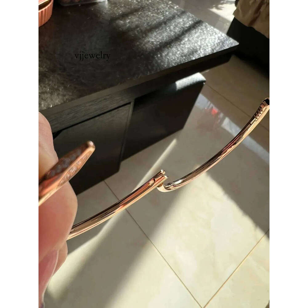 Nail designer women classic gold men titanium steel bracelet fashion unisex cuff Classic bracelets jewelry Valentines Day gift