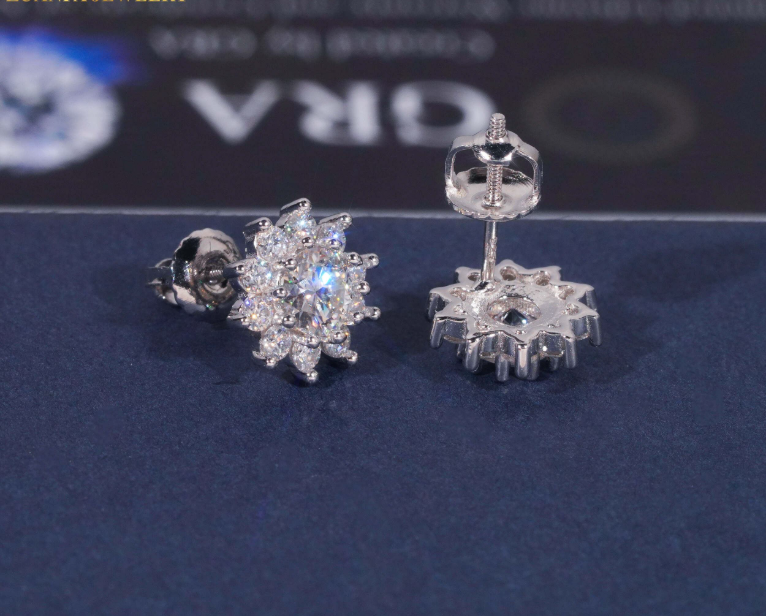 Hot Sale Popular High Quality 925 Silver Hip Hop Green VVS 5MM Moissanite Stud Earrings