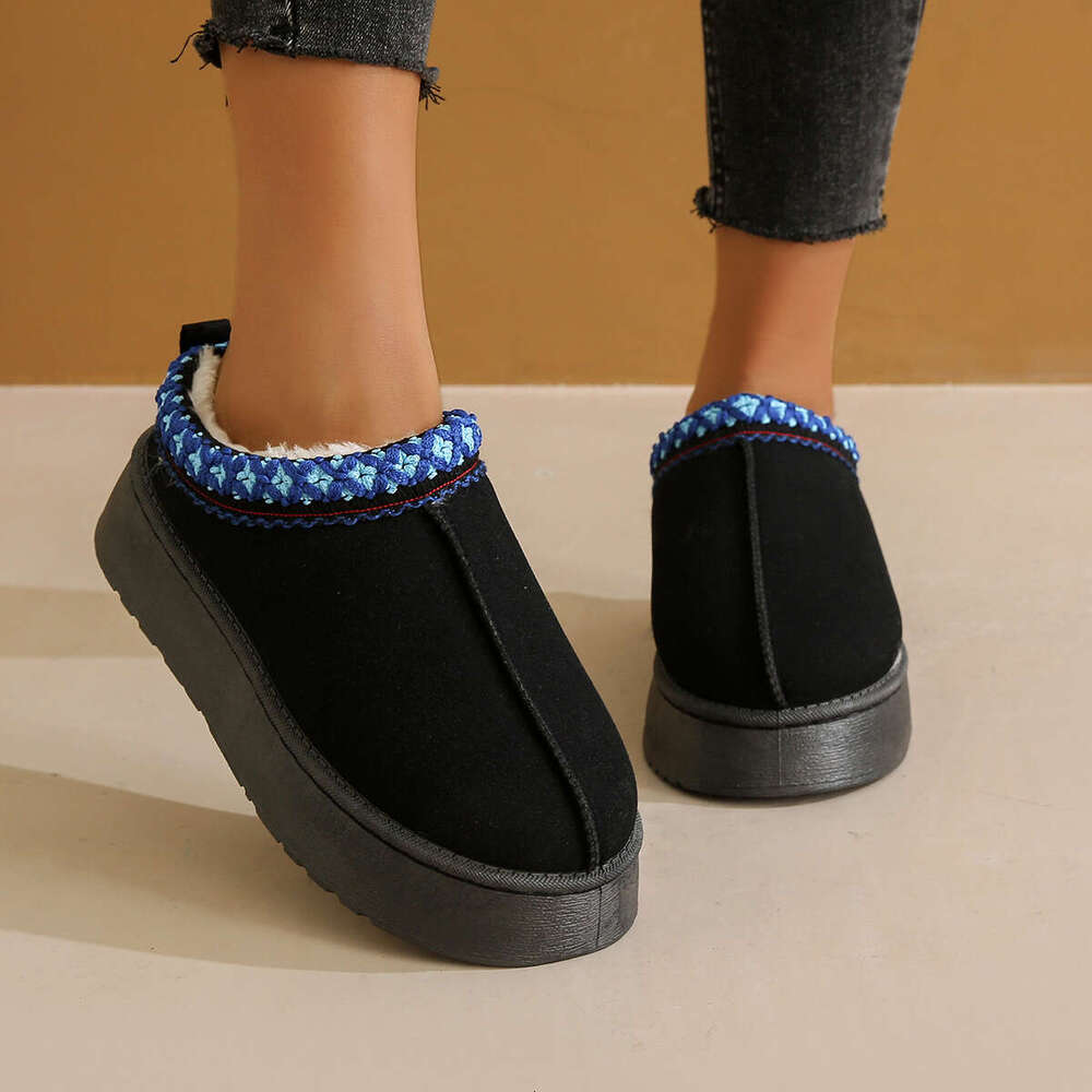 New Women's Snow Ethnic Style Short Free shipping Boots Autumn Winter Warm Non-Slip Cotton Shoes Slip-On Waterproof Leather and Fur Integrated