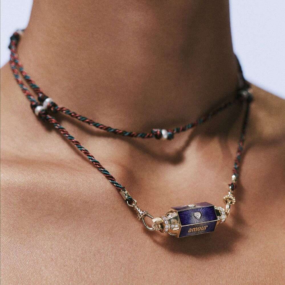 jewelry designer bracelet Valentine's Day colorful tarot card necklace, niche design, star eye pendant, gold-plated color preserving rainbow neck