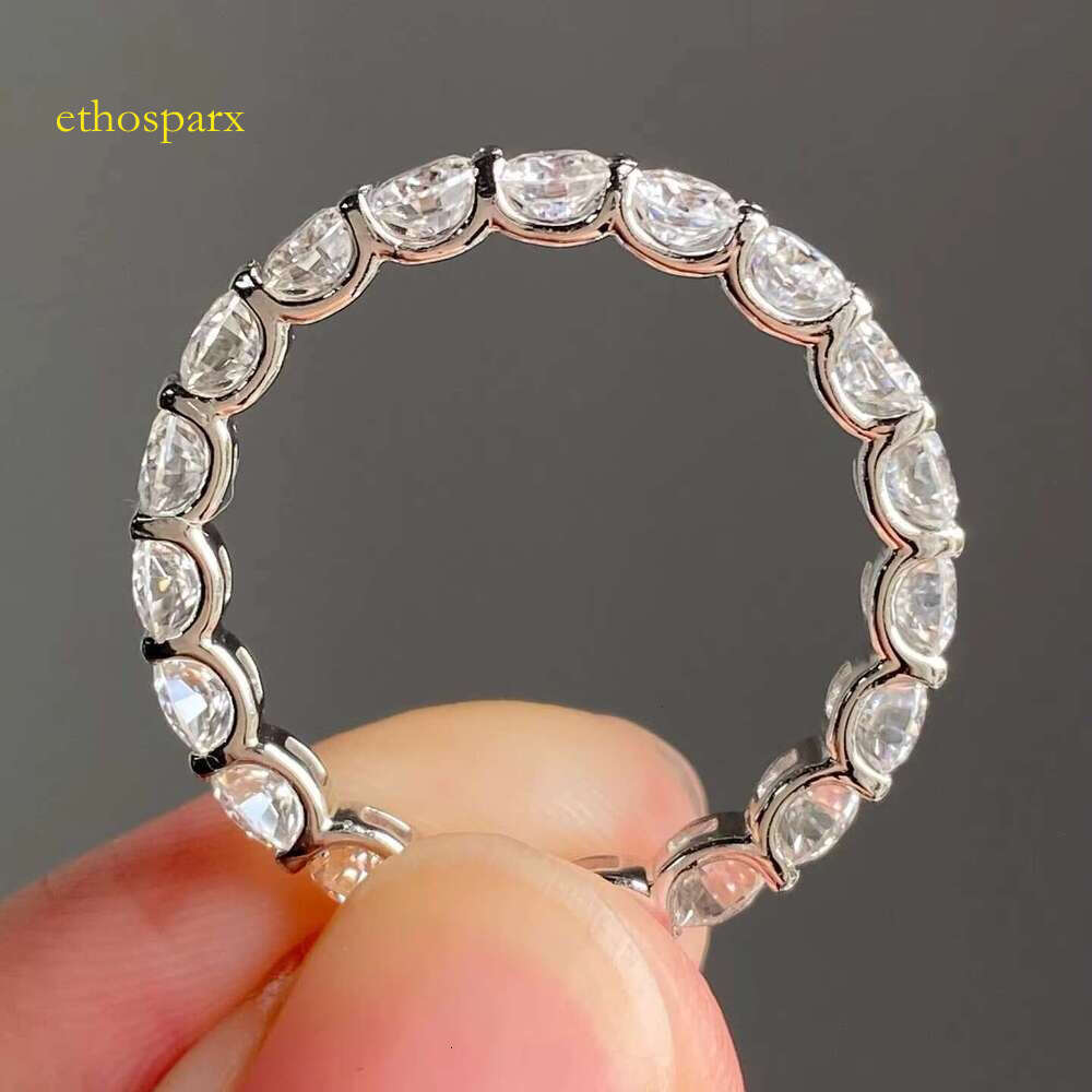 4mm round with eternal pointed setting and 14k white gold electroplated silica ring