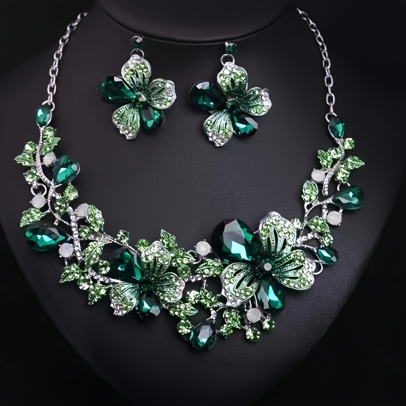 Set Necklace Jewelry Wholesale Women's Europe and America Exaggerated Crystal Flower Earrings Clavicle Dress Accessories Women's Party Weddi