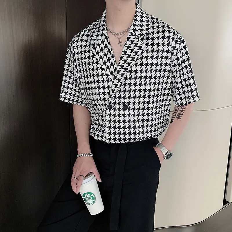 Summer Short-sleeve Shirts Men Fashion Retro Plaid Shirts Men Streetwear Korean Loose Casual Shirts Mens Dress Shirts M-2XL X250701