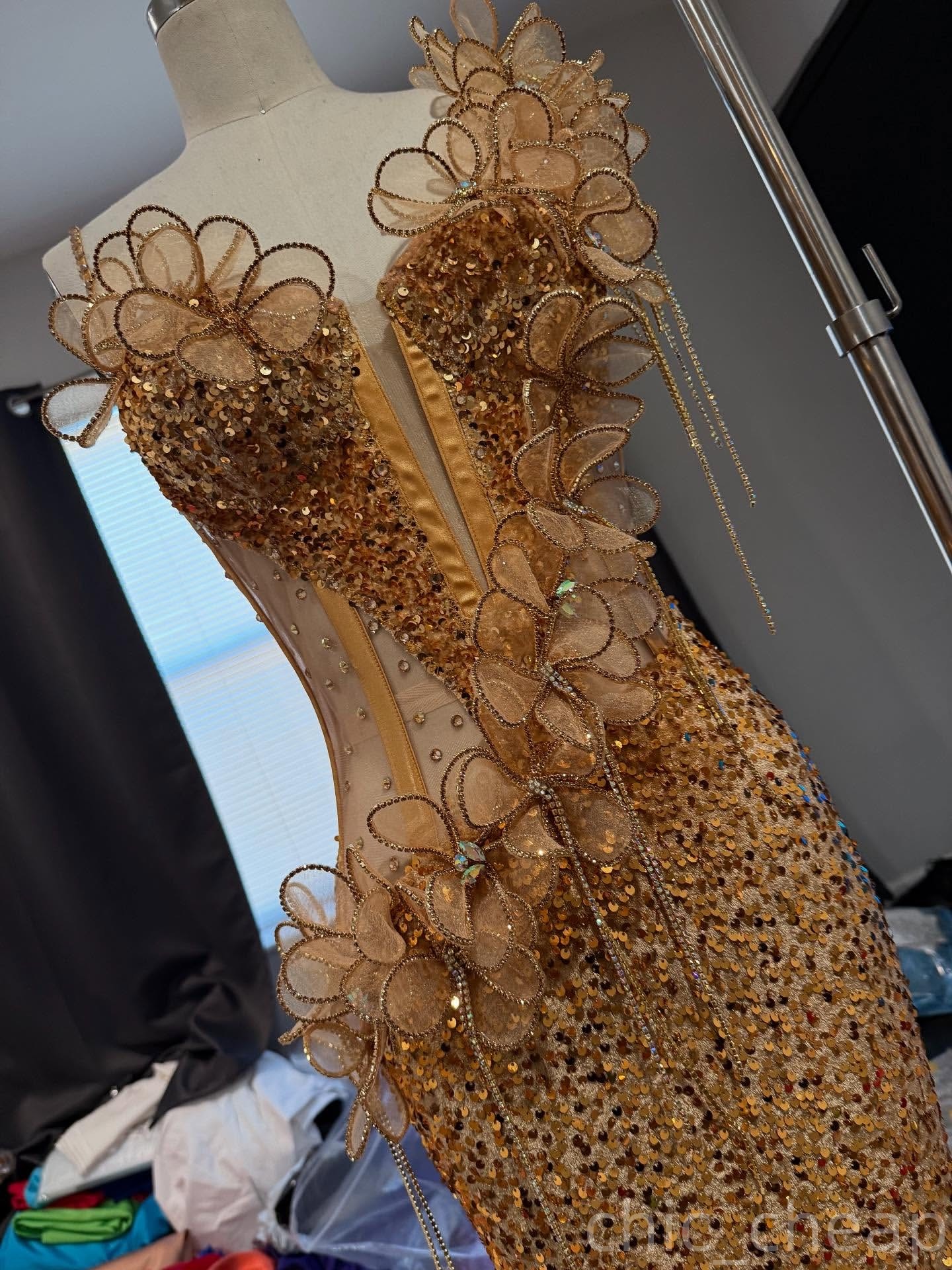 Mermaid Gold Prom Dresses 2025 Flowers Crystals Beaded Sequined Evening Formal Party Second Birthday Engagement Gowns Plus Size Dress For Special Occa