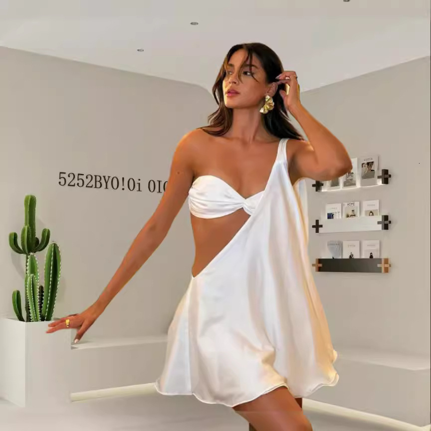 2024 Spring/Summer Womens Sexy Spicy Girl Skew Shoulder Party Evening Dress 240809