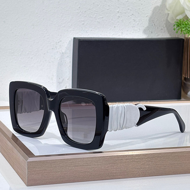 Large frame womens sunglasses 5474 fashion designer men square sunglasses popular womens PC material strap decoration mirror legs black lens glasses UV400 beach