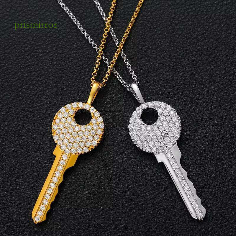 Moissanite key pendant women's pure sier chain necklace, chilled boutique jewelry