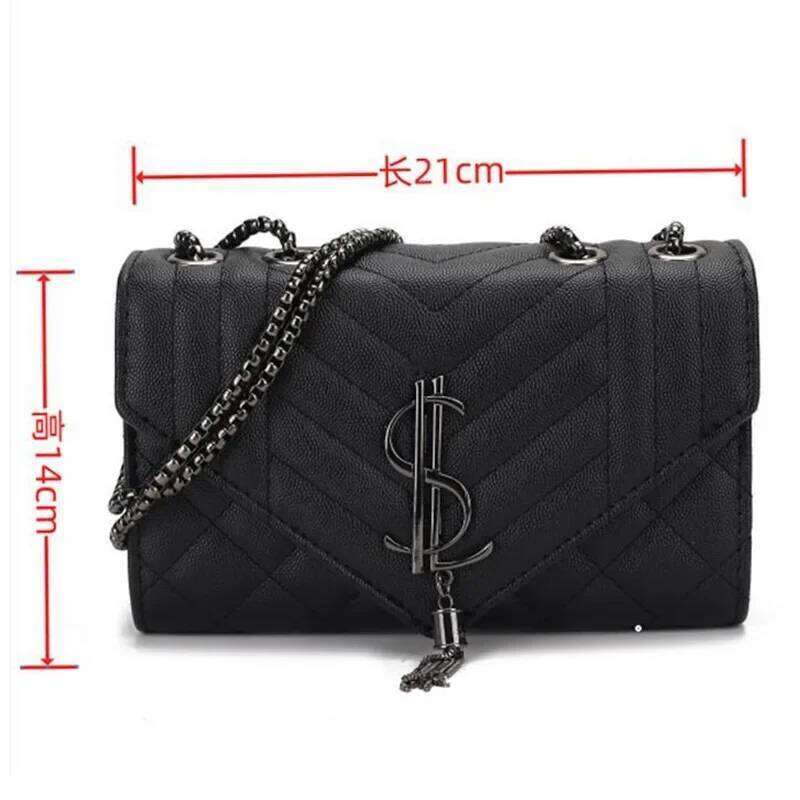 Small Square for Women Versatile Light Messenger Shoulder Bag Internet Celebrity Niche Casual Fashion