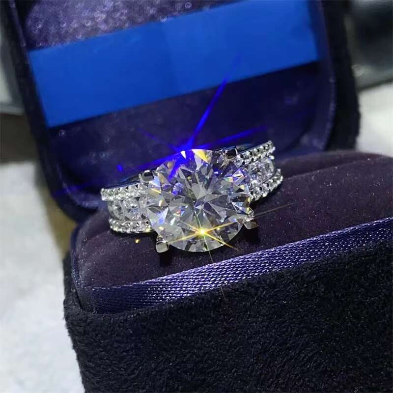 18K White Gold Plated Original 5 Ct Brilliant Cut Diamond Test Past D Color Moissanite Ring for Women Hot Sale Fine Jewelry