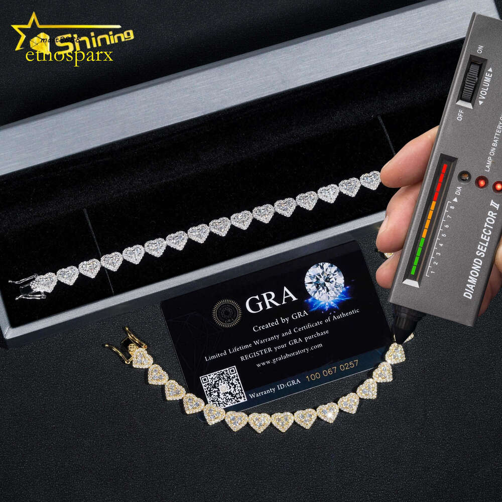 Ready to Ship High Quality Fashion Iced Sier 8mm Heart Shape VVS Moissanite Dia Cuban Bracelet