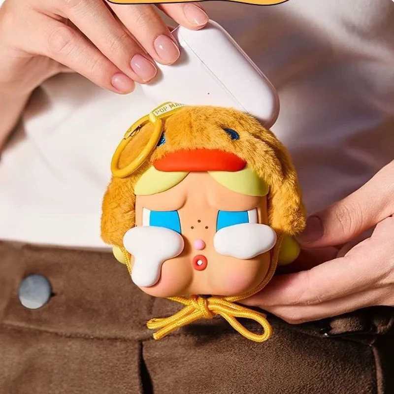 New Crybaby plush keychain kawaii pink coin purse earphone bag cell phone bag charm couple book bag car key V250701