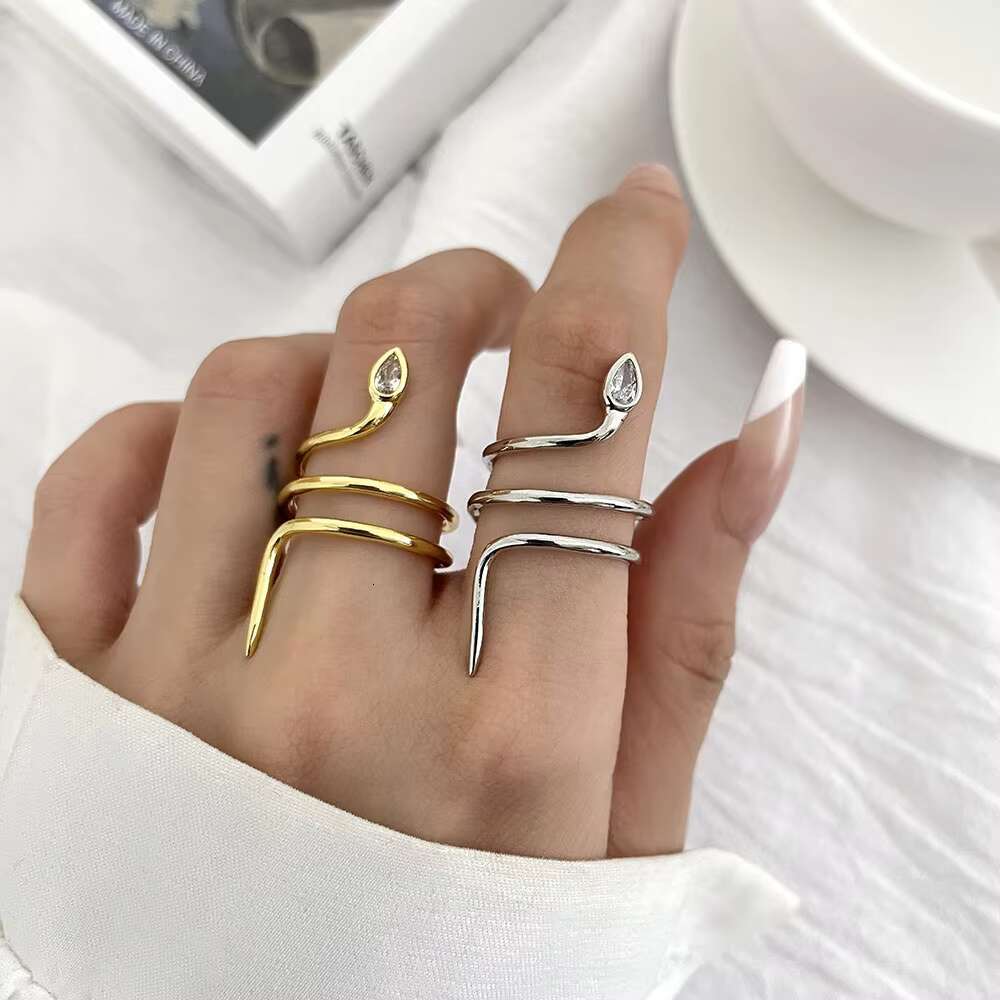 TIKTOK 925 Sterling Silver Snake Finger Ring Cute Sexy Twist Design Vintage Rhodium 14K Gold Plated Zircon for Weddings Gifts