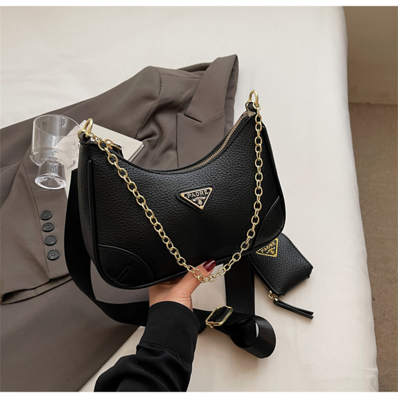hot free shipping designer Shoulder Bags for woman casual Versatile 2025 new fashionable chain crossbody bag pink black white khaki green coffee