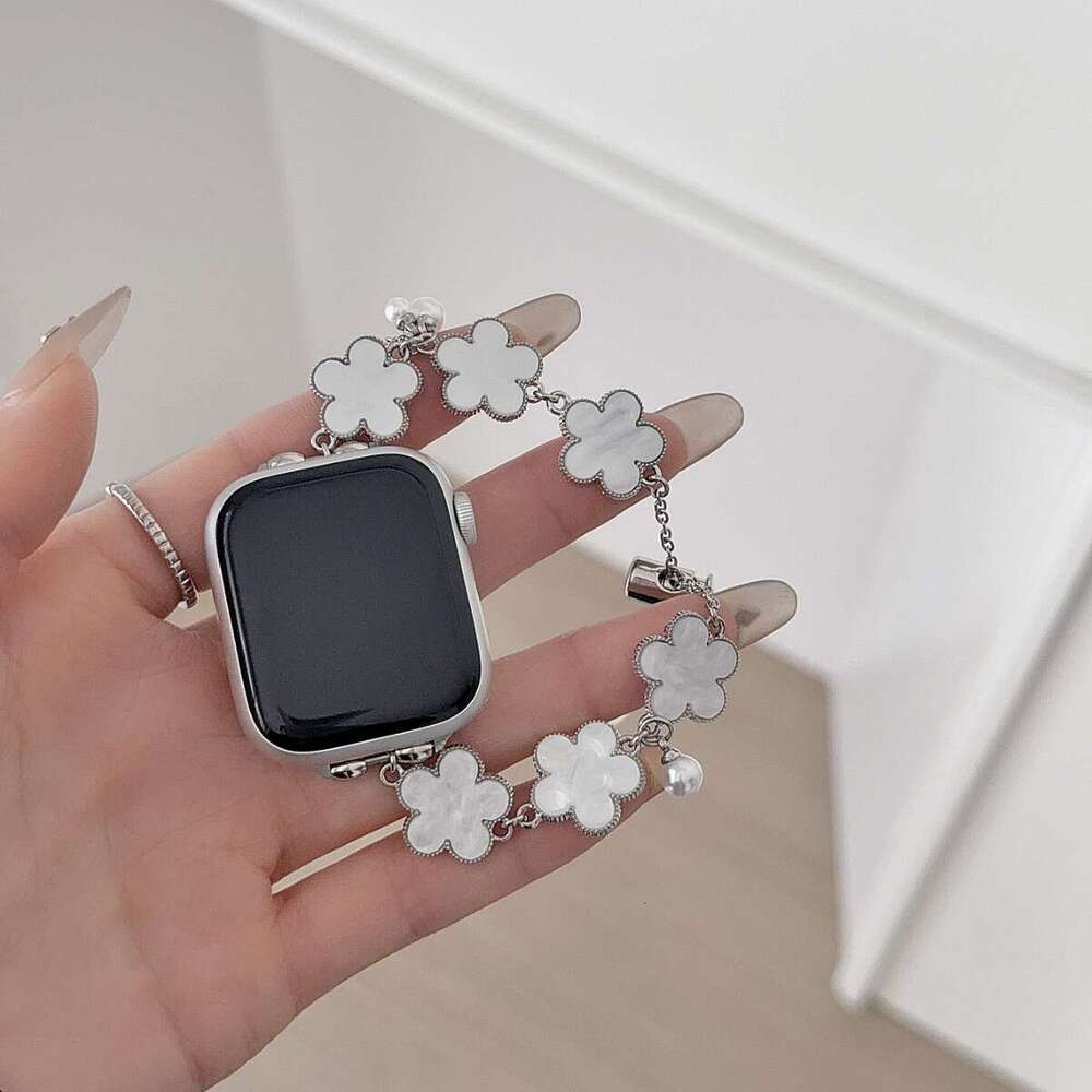 Compatible S10 Apple Style Petal Pearl Chain Metal iWatch 9 Watch Band