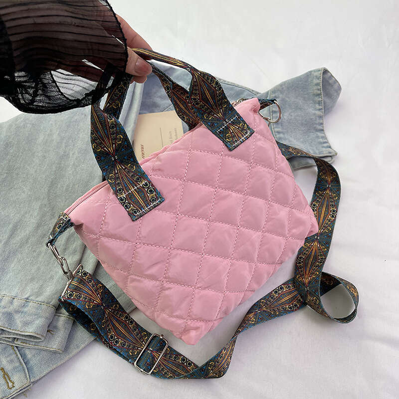 Large Capacity Fashion Quilted Cotton NEW 2025 Autumn Winter New Work Commute Handbag free shipping Tote Bag