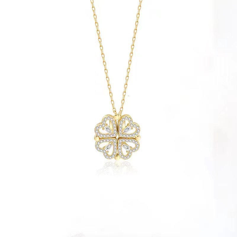 2025 New Designer Heart Clover Necklace, Sexy Lady's Light Luxury Casual Beach Lucky Clover Collarbone Chain Outdoor Jewelry Necklace