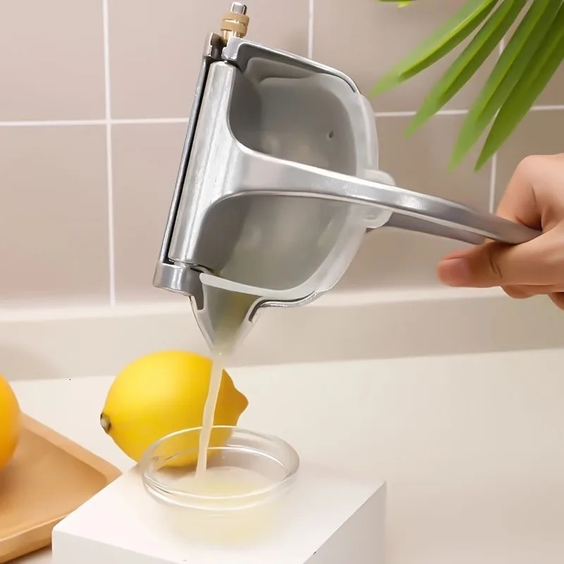 1pc Stainless Steel Manual Juicer Lemon Juicer Manual Juicer Fruit Squeezer Removable Heavy Duty Citrus Juicer Extractor Tools 250627