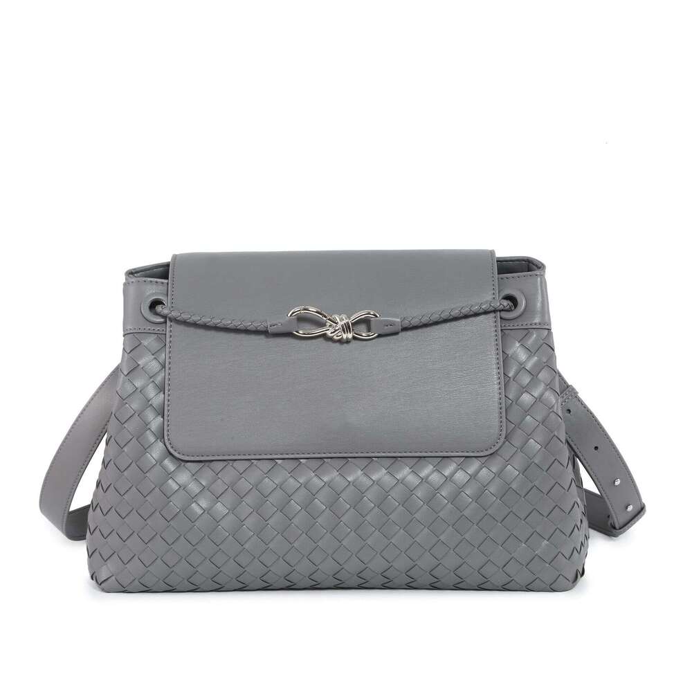 Spring Summer New Commuter Woven Bucket Large Capacity Versatile Shoulder Underarm Bag Y