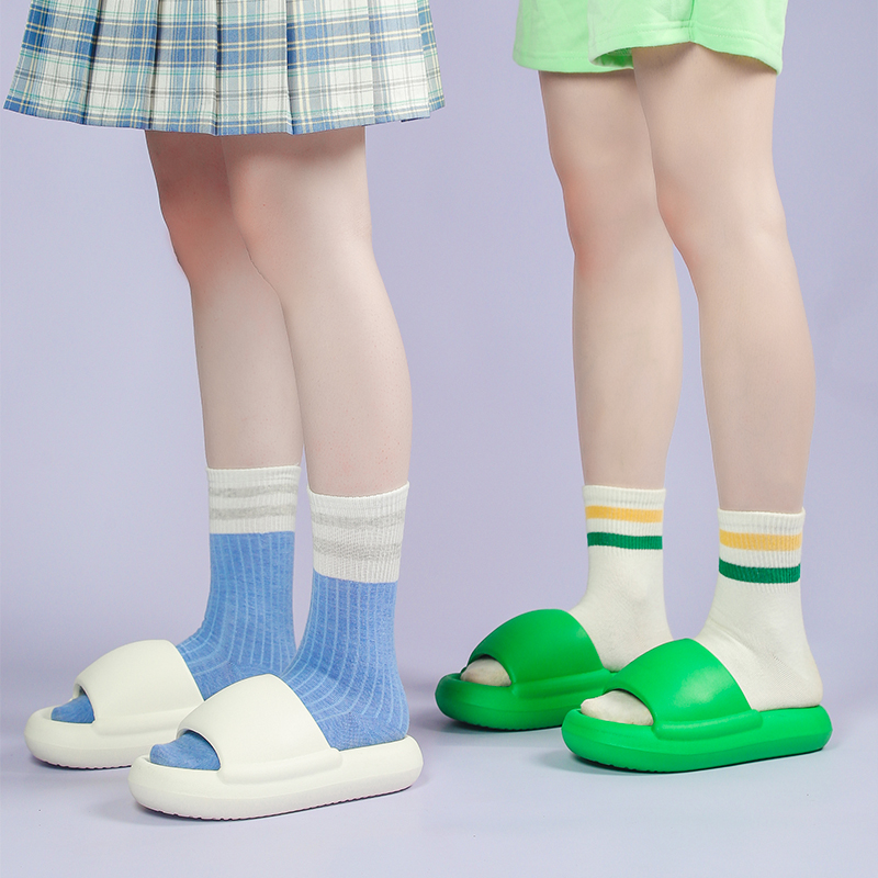 Bread slippers, women's summer home lovers, thick soles, trampling on shit, non-slip and wearing high-grade sandals and slippers indoors and outd