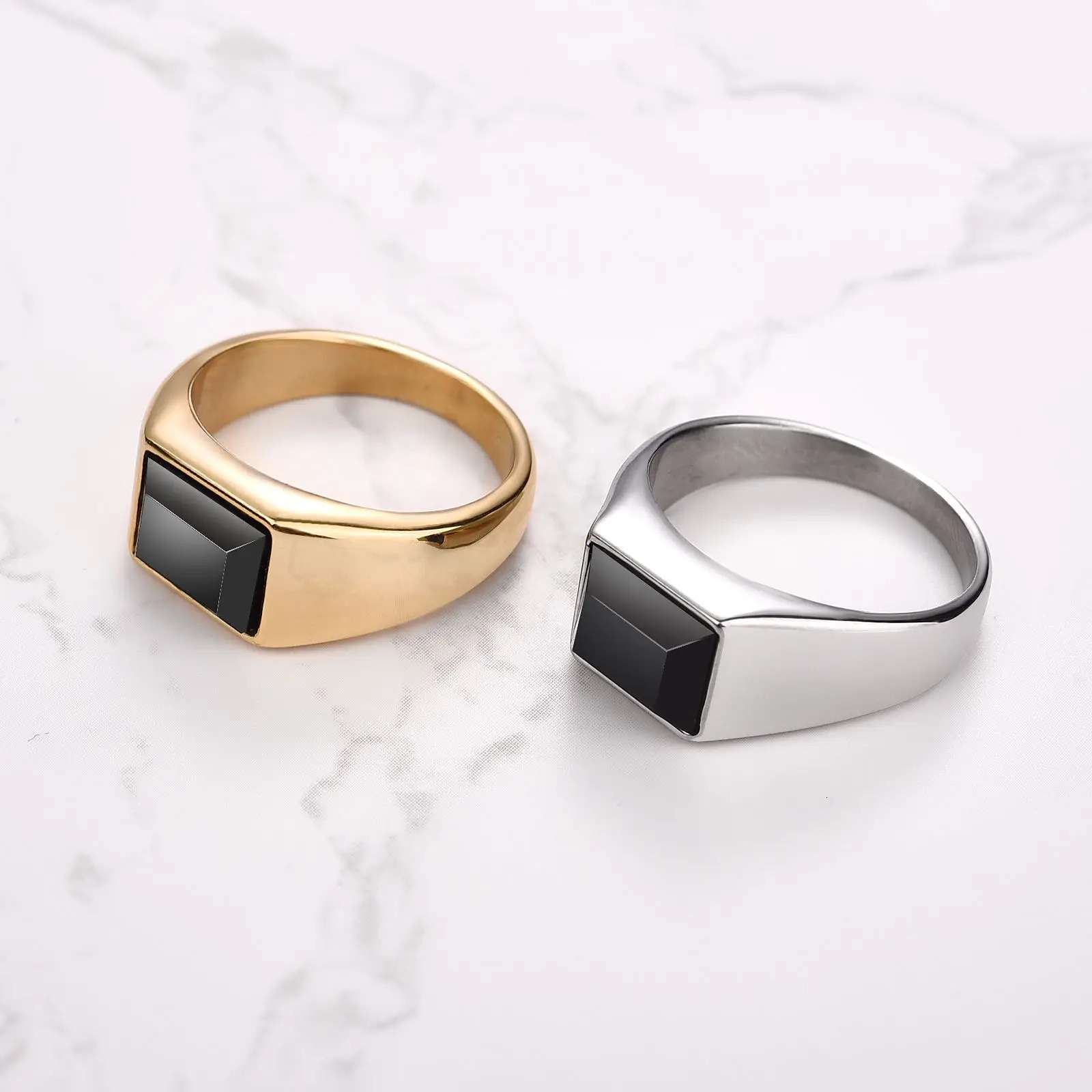 Stylish MenS Square Ring Gold Silvery Color Stainless Steel Black Stone Geometry Rings Male Accessory Party Gift 250701
