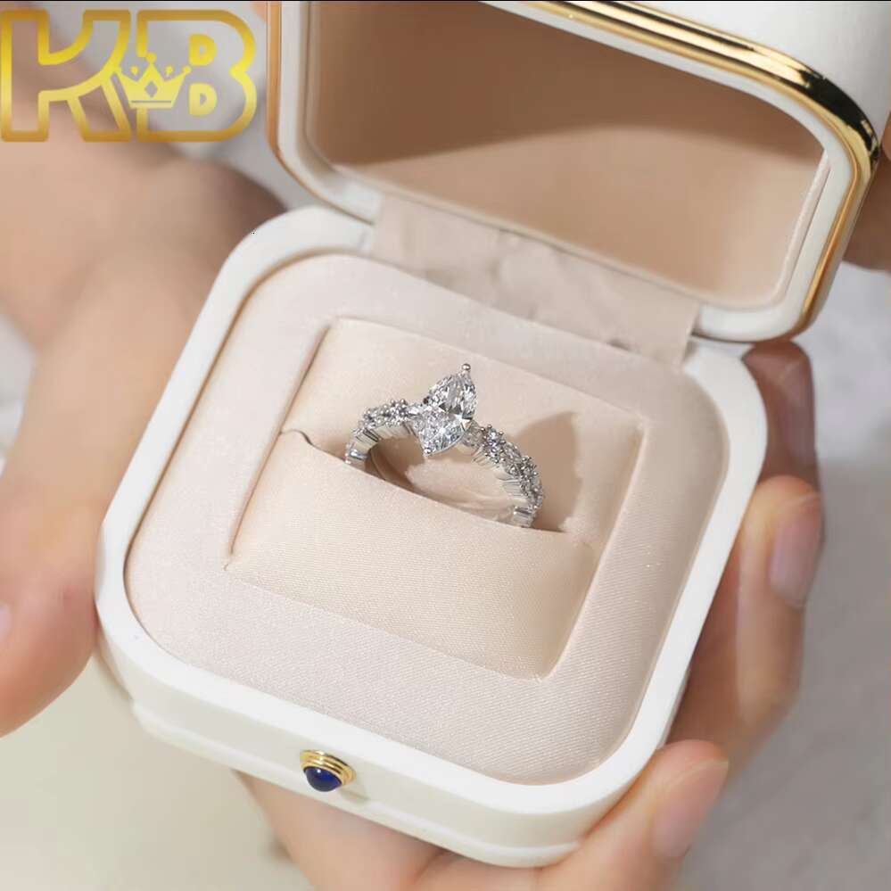 IGI Certified TRENDY Wedding Jewellery 925 Silver VVS1 1.1 Ct Lab Grown Created Diamond Engagement Ring